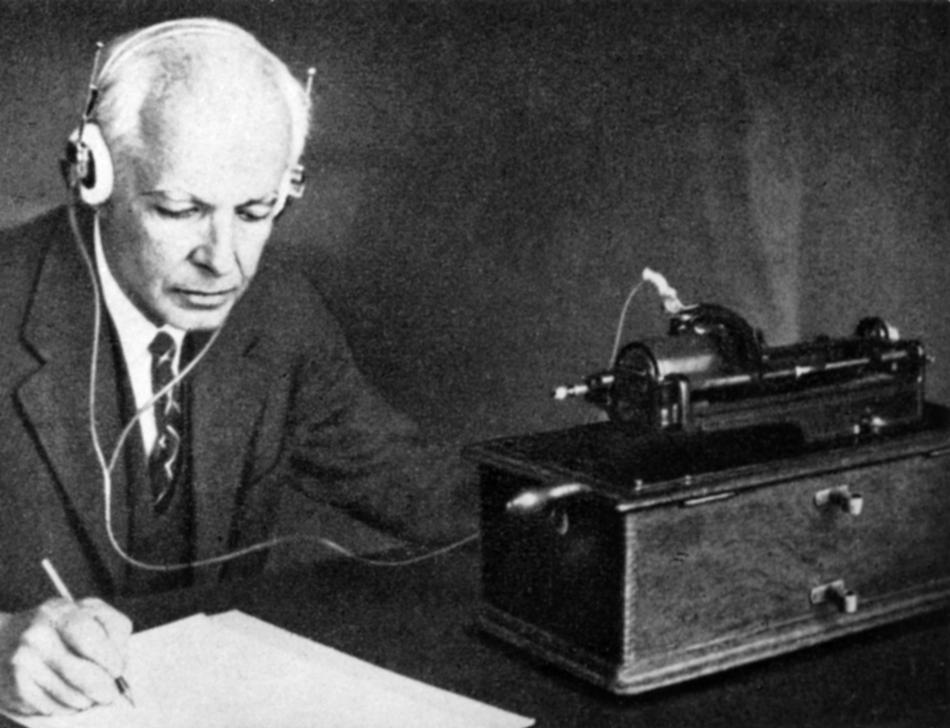 Ein neuer Stern am Gesamtausgabenhimmel die Kritische Gesamtausgabe